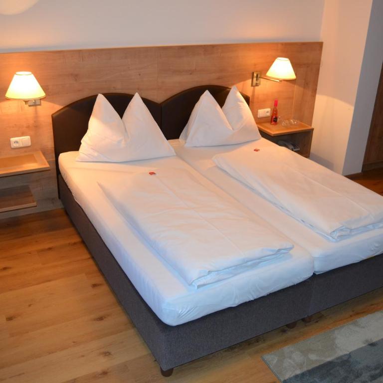 Gästehaus Elisabeth - Familienzimmer (2 Erwachsene + 2 Kinder) - 4