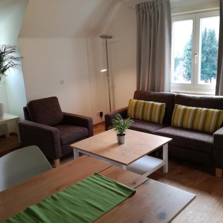 Blaues Haus Ferienwohnung Bodensdorf Ossiacher See Gerlitzen Alpe - Apartment mit Terrasse - 6