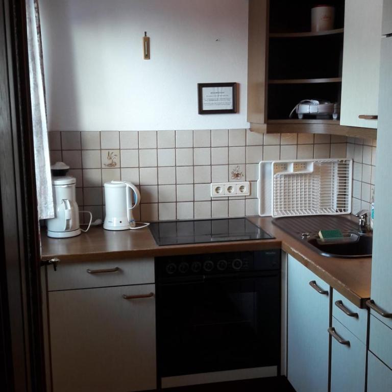 Pension Mozart - Studio mit Doppelbett und Schlafsofa - 8