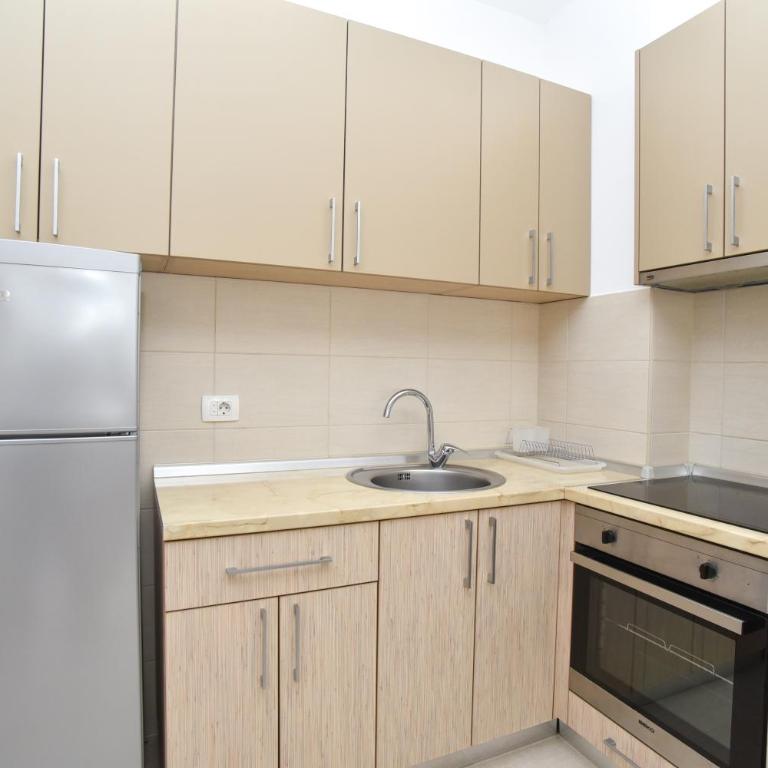 Lux Apartments Iva - One-Bedroom Apartment - 28