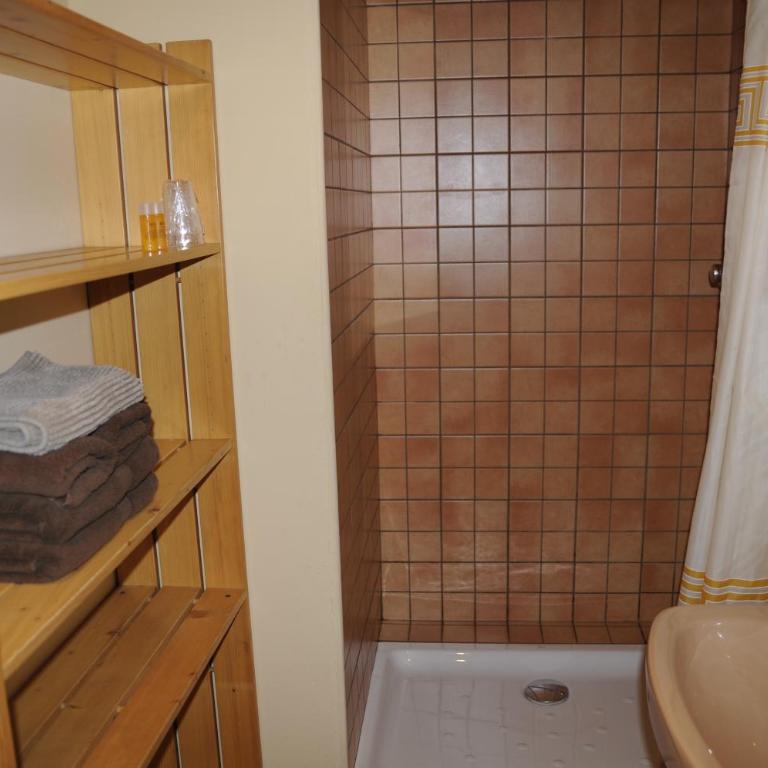 La Cabaña - Double or Twin Room - 8