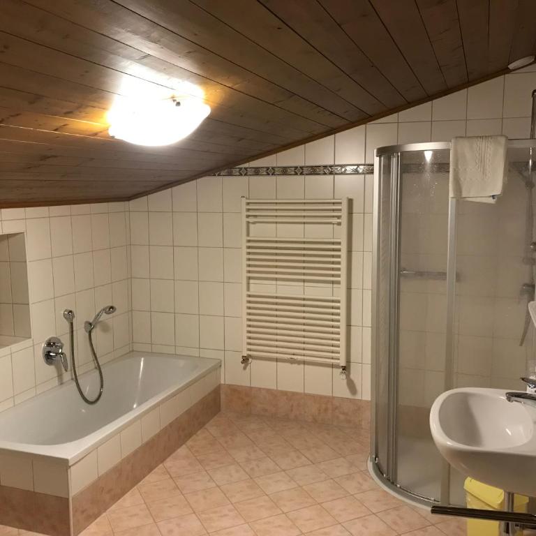 Fiechtl-Apartments - Apartment mit 4 Schlafzimmern - 24