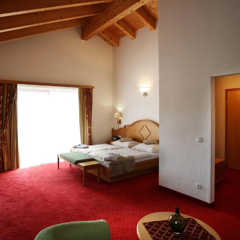 Aktiv- und Wellnesshotel Gutjahr - Großes Superior Doppelzimmer - 1