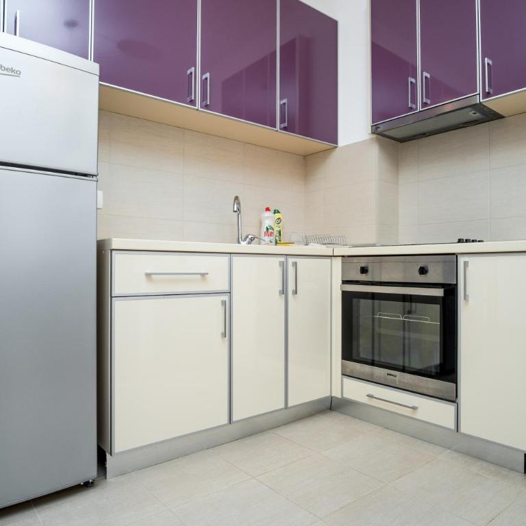 Lux Apartments Iva - One-Bedroom Apartment - 14