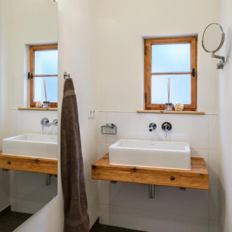 Chalet "Altes Schulhaus" - Casa - 18