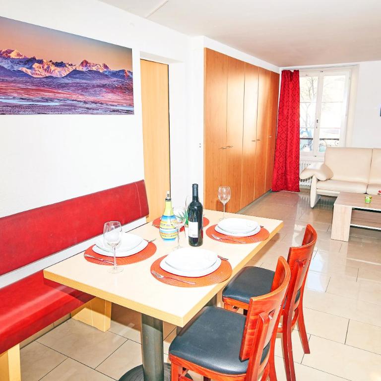 Central Park Holiday apartment - Apartment with Balcony - 7