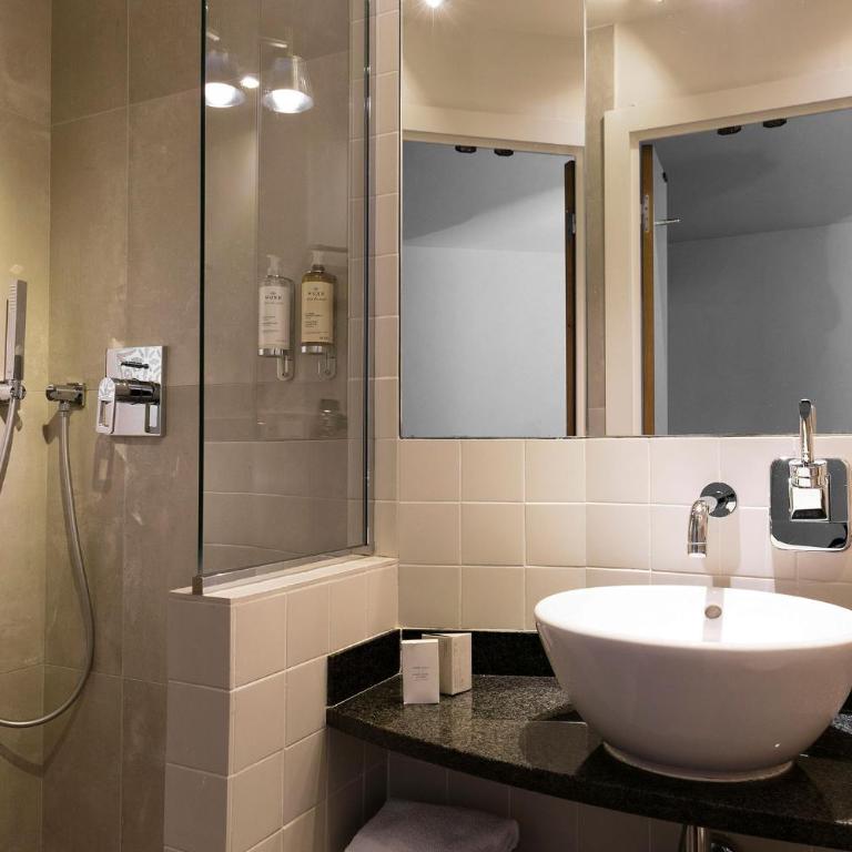 Select Hotel - Petite Chambre Double - Vue sur Jardin d'Hiver - 2