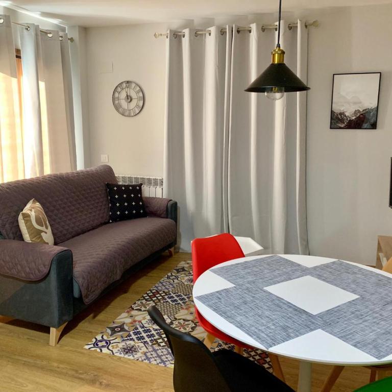 Apartamentos Maladeta - Apartamento de 2 dormitorios - 11