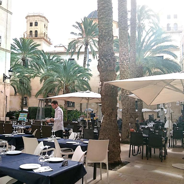 Alicante Sea View Downtown Comfort - Apartment - 40