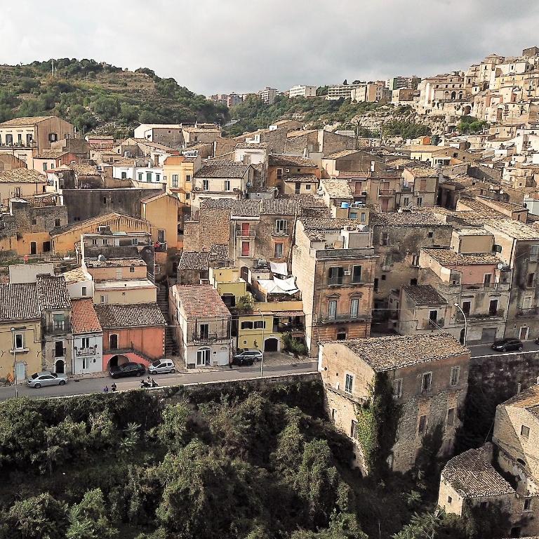 Antico Mercato - Two-Bedroom House - 12