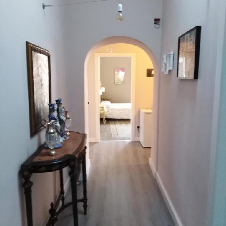 Manzoni Suite Home - Two-Bedroom Apartment with Balcony - 27