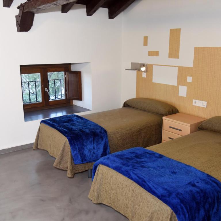Albergue Inturjoven Cazorla - 1 Cama en Dormitorio Compartido - 4