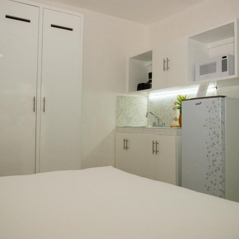 Ocean Zen Suites on 5th Avenue - Adults Only - OZ Family Suite double - 7