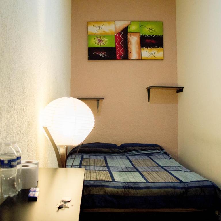 HOM Centro histórico - Habitación Doble Estándar con baño compartido - 1