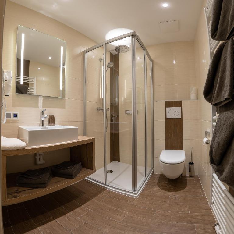 Appartement Zillertal Klee mit Restaurant KleemenTine - One-Bedroom Apartment with Balcony - 13