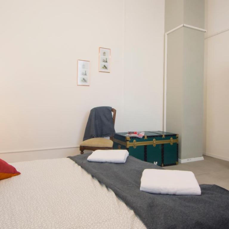 Hostelleria - Family Double Room - 4