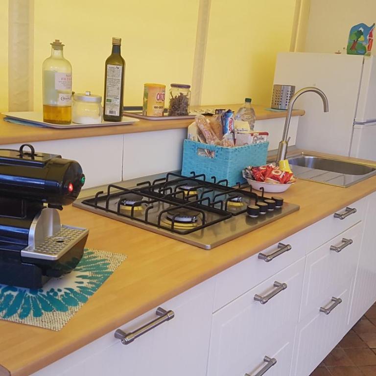 Rifa b&b - Camera Familiare con Bagno Privato - 6
