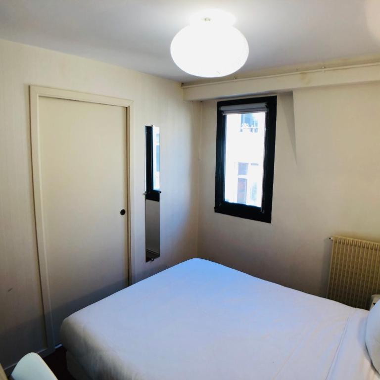 Cit'Hotel Le Volney - Chambre Double Économique - 4