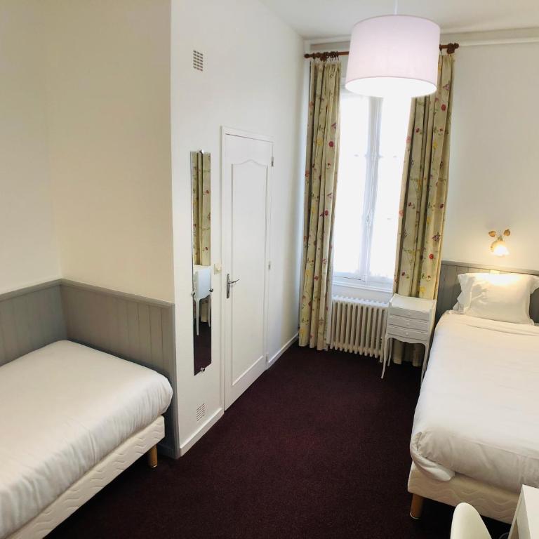 Cit'Hotel Le Volney - Chambre Lits Jumeaux Standard - 5