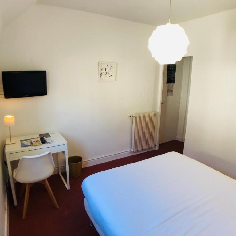 Cit'Hotel Le Volney - Chambre Double de Luxe avec Baignoire - 1