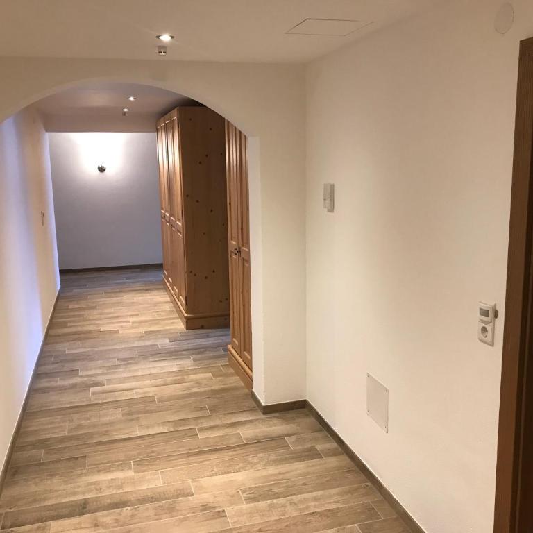 Fiechtl-Apartments - Apartment mit 3 Schlafzimmern und Dusche - 17