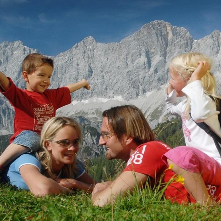 Hotel Stockerwirt - Doppelzimmer mit Bergblick - 15