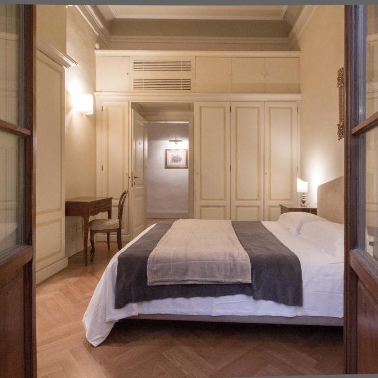 Yome - Your Home in Florence - Appartement 3 Chambres de Luxe avec Terrasse - Bâtiment Séparé - 3