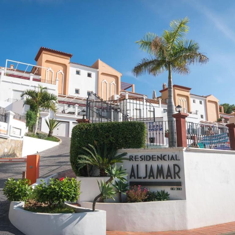 Apartment in Burriana, Nerja - Apartamento de 2 dormitorios - 1