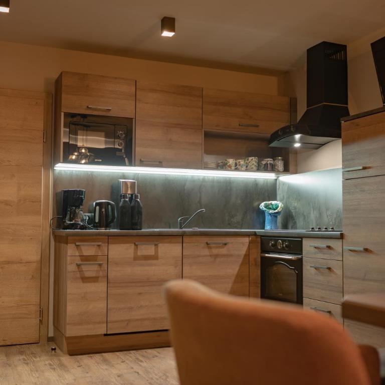 Appartement Zillertal Klee mit Restaurant KleemenTine - Superior Three-Bedroom Apartment - 13