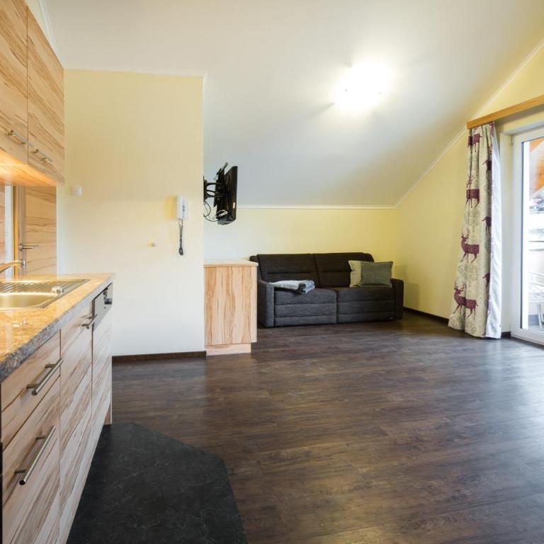Knappensteig Appartements - Großes Apartment mit 2 Schlafzimmern mit Balkon - 11