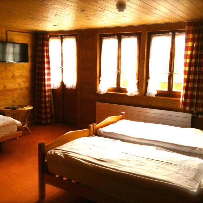 Auberge de la poste - Familienzimmer (2 Erwachsene + 1 Kind) - 5