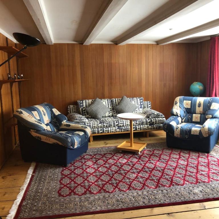 Guest Rooms with a great view at Residence Brunner - Chalet - 10