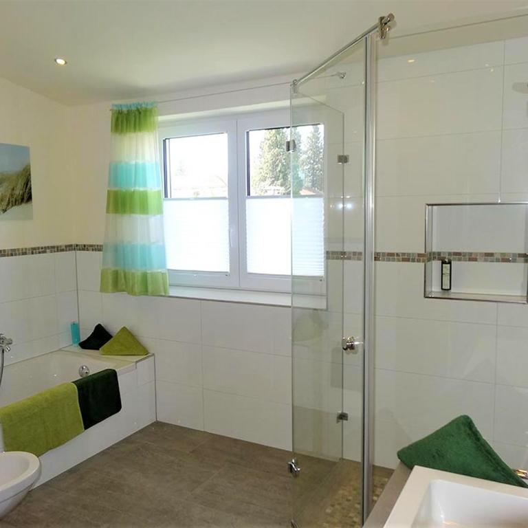 Hotel Am Rehberg - Suite mit 1 Schlafzimmer - 1