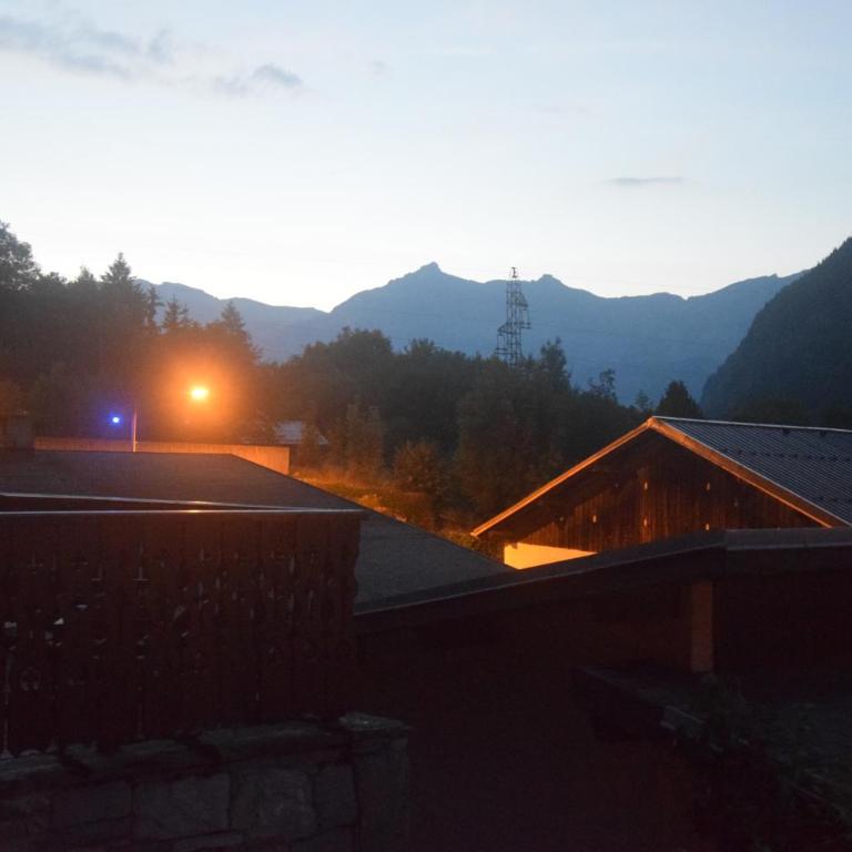 Spacious Apartment 2 Minutes from Ski Lift, Equipped for Babies - Appartement - 43