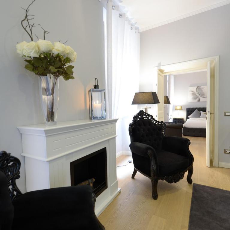 Easydomus Rome - Deluxe Two-Bedroom Apartment - Address: Via Belsiana 31 - 1