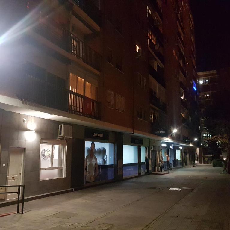 Cozy Studio Madrid - Metro Barrio del Pilar - Apartment - Ground Floor - 47