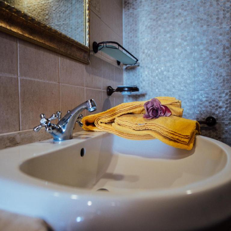 Agriturismo Palazzo Conti A - Appartamento con 2 Camere da Letto - 2