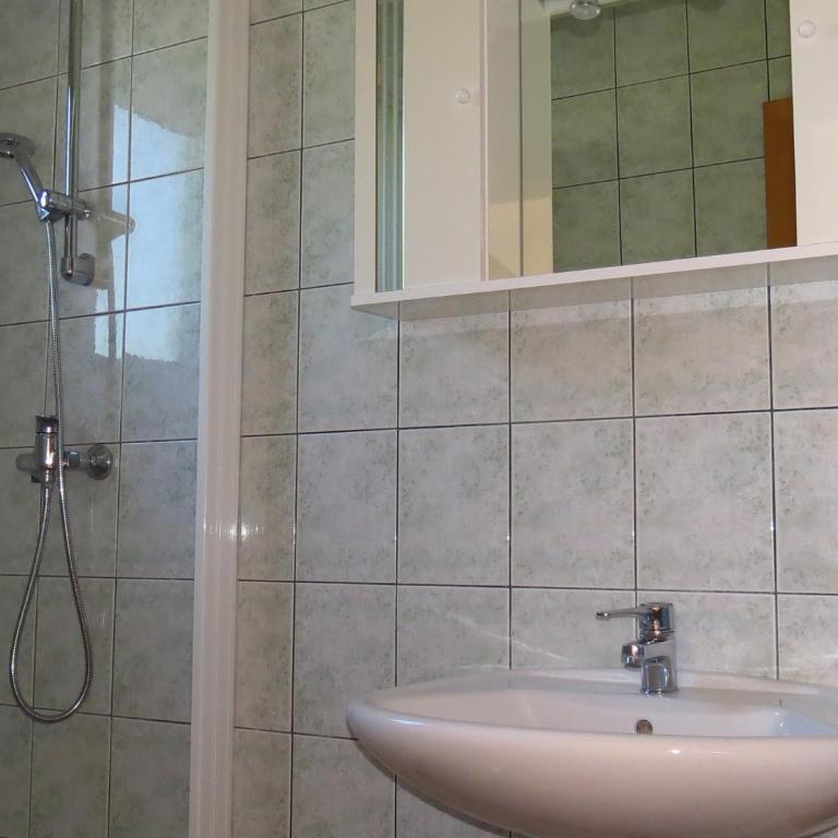 Apartments Kleinseeblick - Apartment mit 2 Schlafzimmern und Balkon - 9