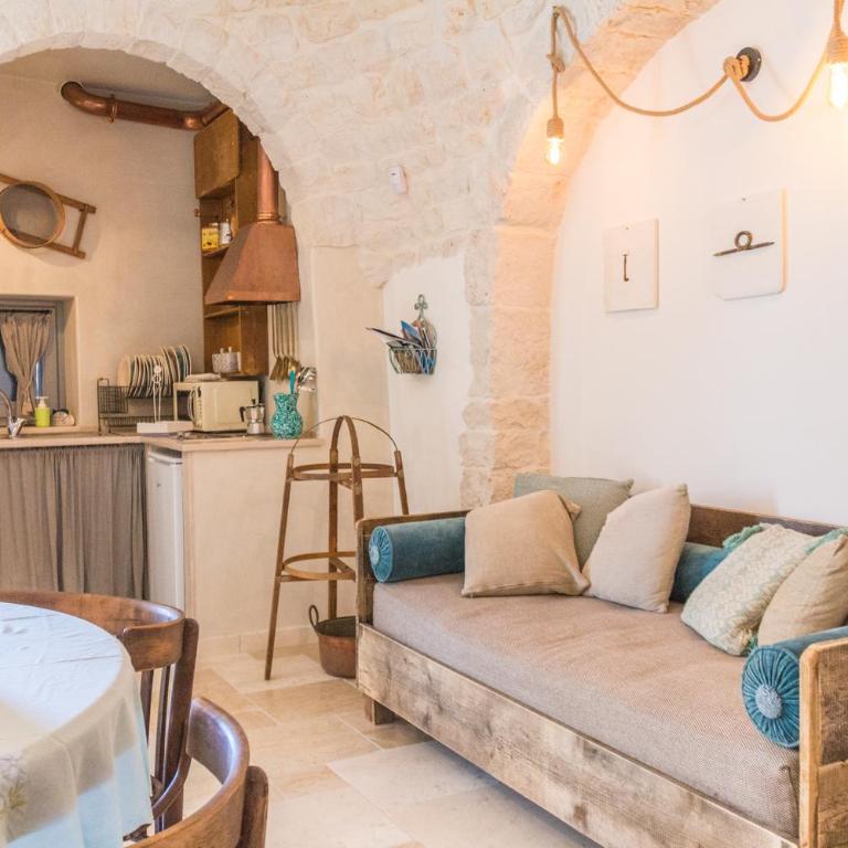 Navolte Trulli con Piscina & Relax a Locorotondo - Casa con 2 Camere da Letto - 4