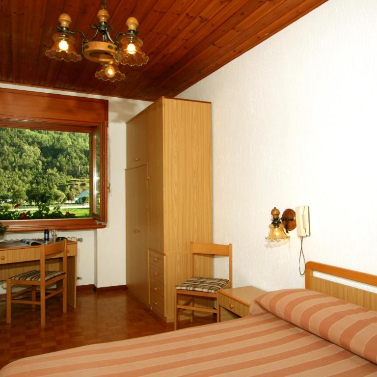 Hotel Edelweiss - Camera Matrimoniale/Doppia con Letti Singoli - 10