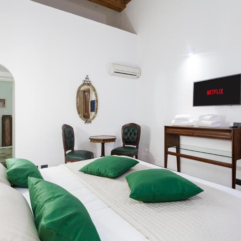 Palazzo Del Duca Piazza Navona Campo dei Fiori Piazza del Fico Guest House - Camera Matrimoniale Deluxe - 2