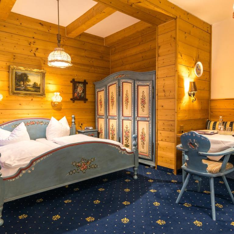 Hotel garni Almenrausch und Edelweiss - Studio Waxenstein - 3