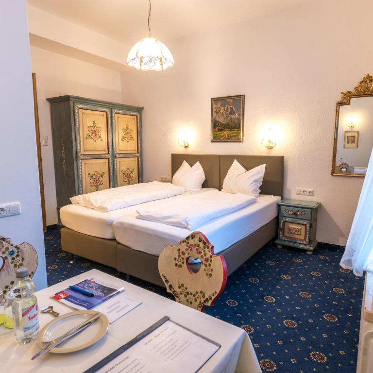 Hotel garni Almenrausch und Edelweiss - Standard Doppelzimmer - 6