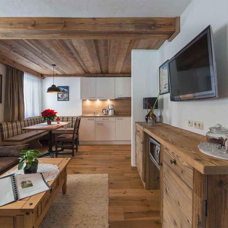 Doff-Sotta Appartements - Apartment mit 1 Schlafzimmer und Balkon - 2