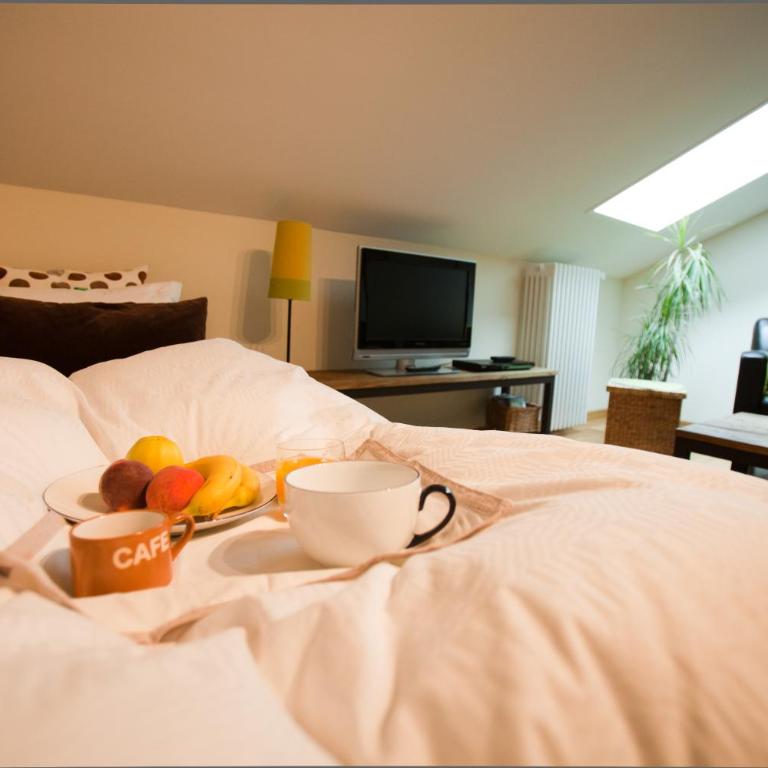 BnB La Clemonie - Doppel-/Zweibettzimmer mit eigenem Bad - 4