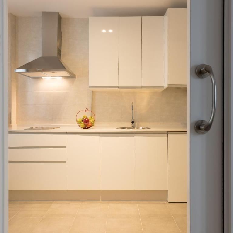 San Jerónimo 17 Suites - Two-Bedroom Apartment with Balcony - 36