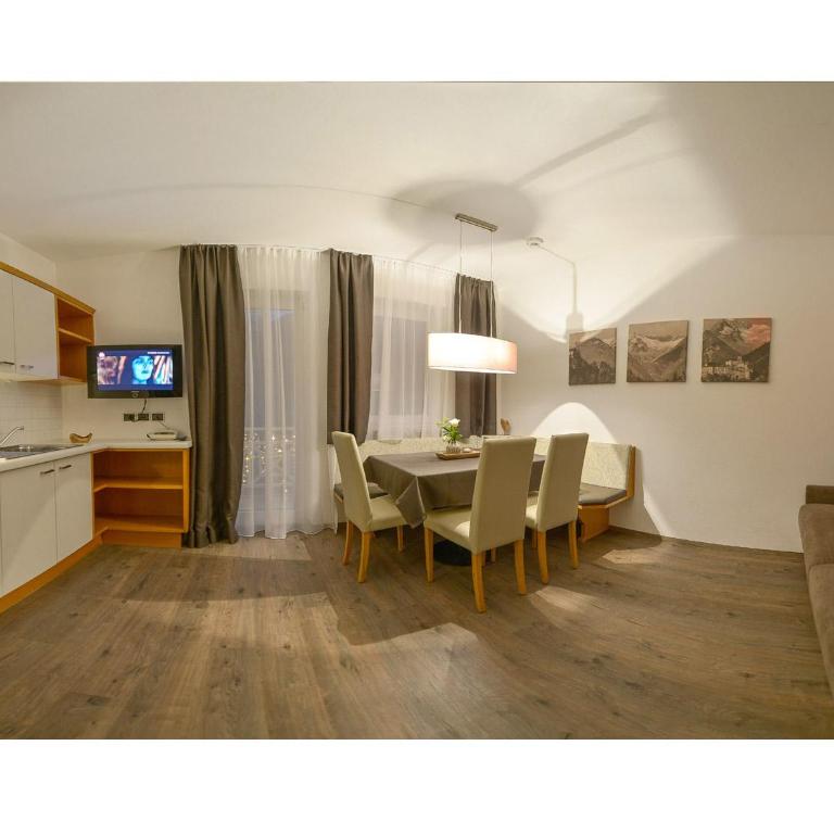 Apparthotel Central - Apartamento grande con 1 dormitorio y balcón - 5