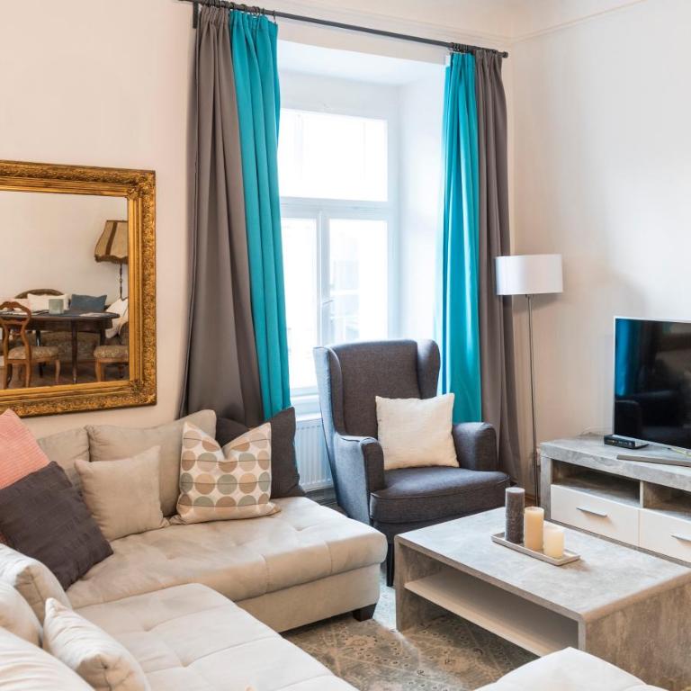 Apartments Hoferhaus - Your Austrian Home - Suite with Mountain View - 5
