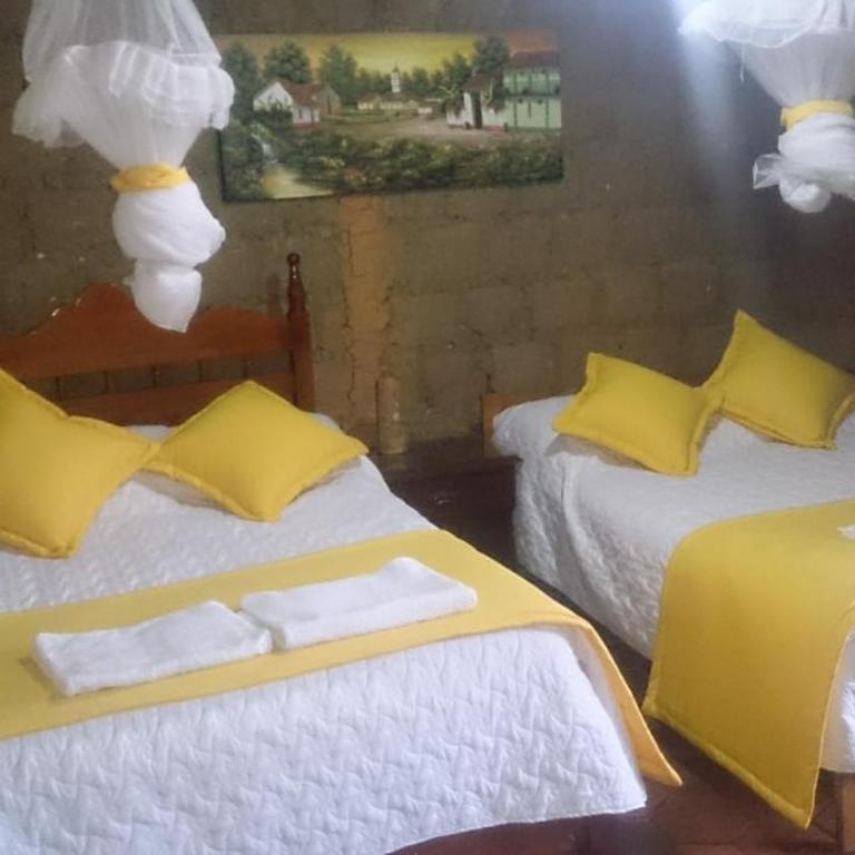 Rancho Carrizal - Quadruple Room with Private Bathroom - 1