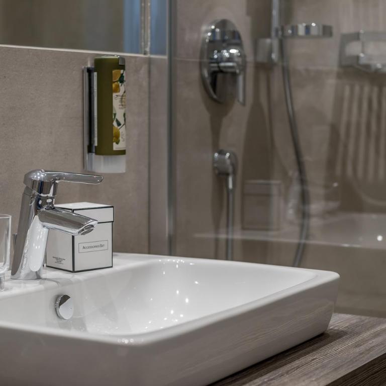 HOTEL Burgstein alpin & lifestyle - Suite mit Bergblick - 10